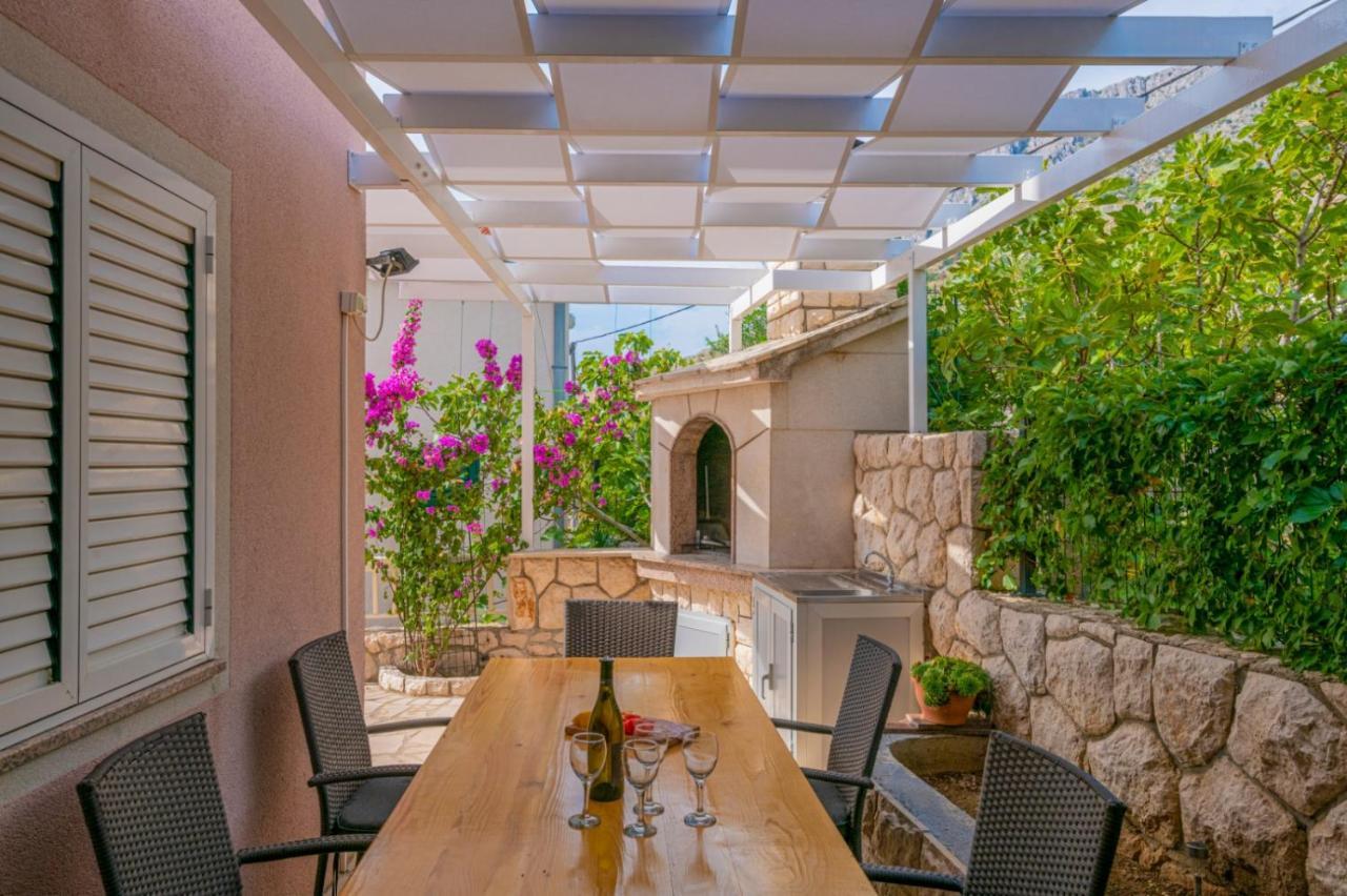 Apartments Zdravka 로크바 로고즈니차 외부 사진