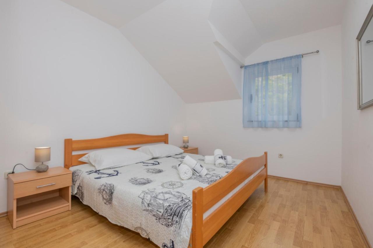 Apartments Zdravka 로크바 로고즈니차 외부 사진