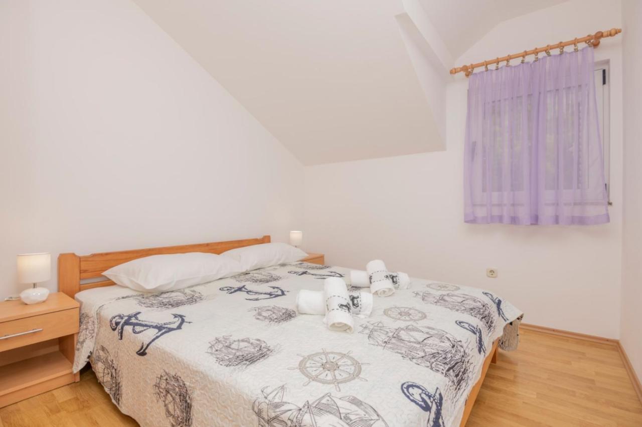 Apartments Zdravka 로크바 로고즈니차 외부 사진