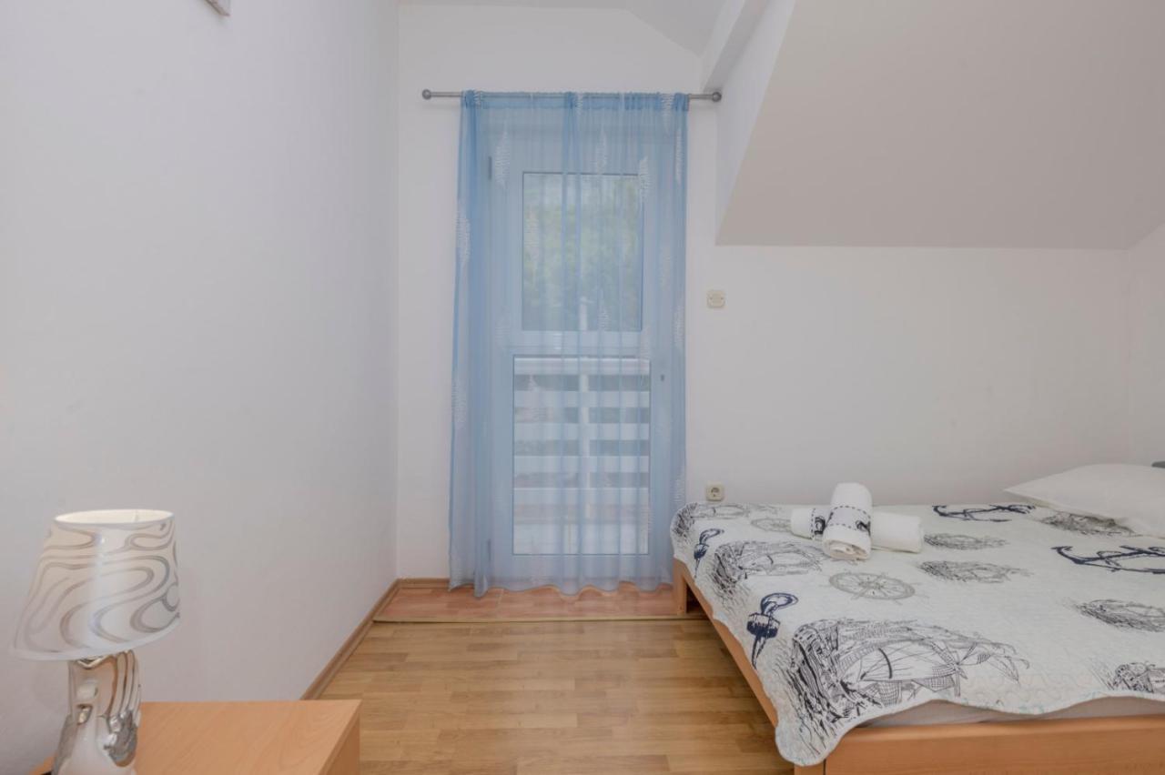Apartments Zdravka 로크바 로고즈니차 외부 사진